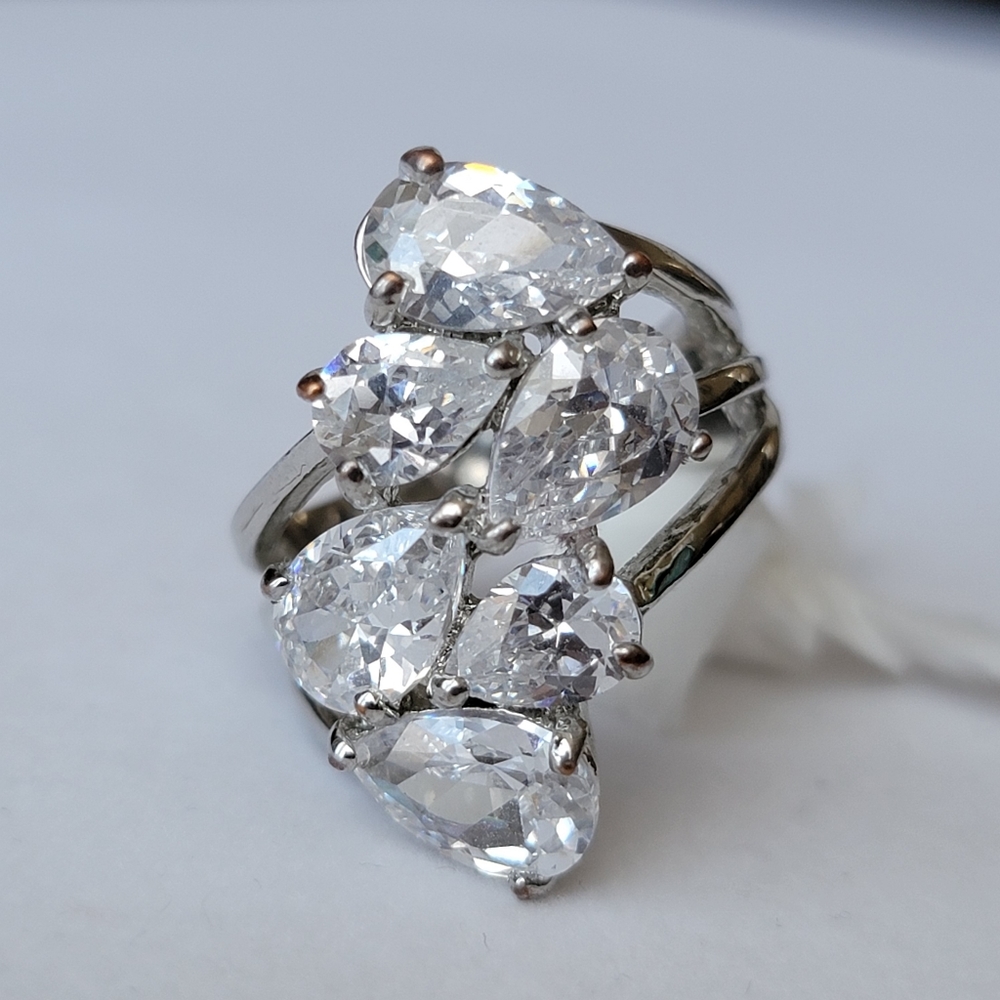 Simulated Diamond Ring Split Shank Tear Drop Pear Cluster Silver Tone Size 7.5